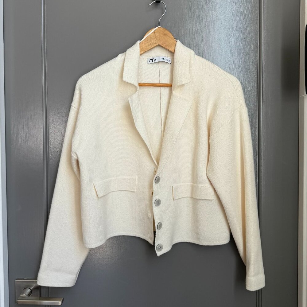 Crop Zara knit blazer jacket, Size M, Ecru - Like NEW